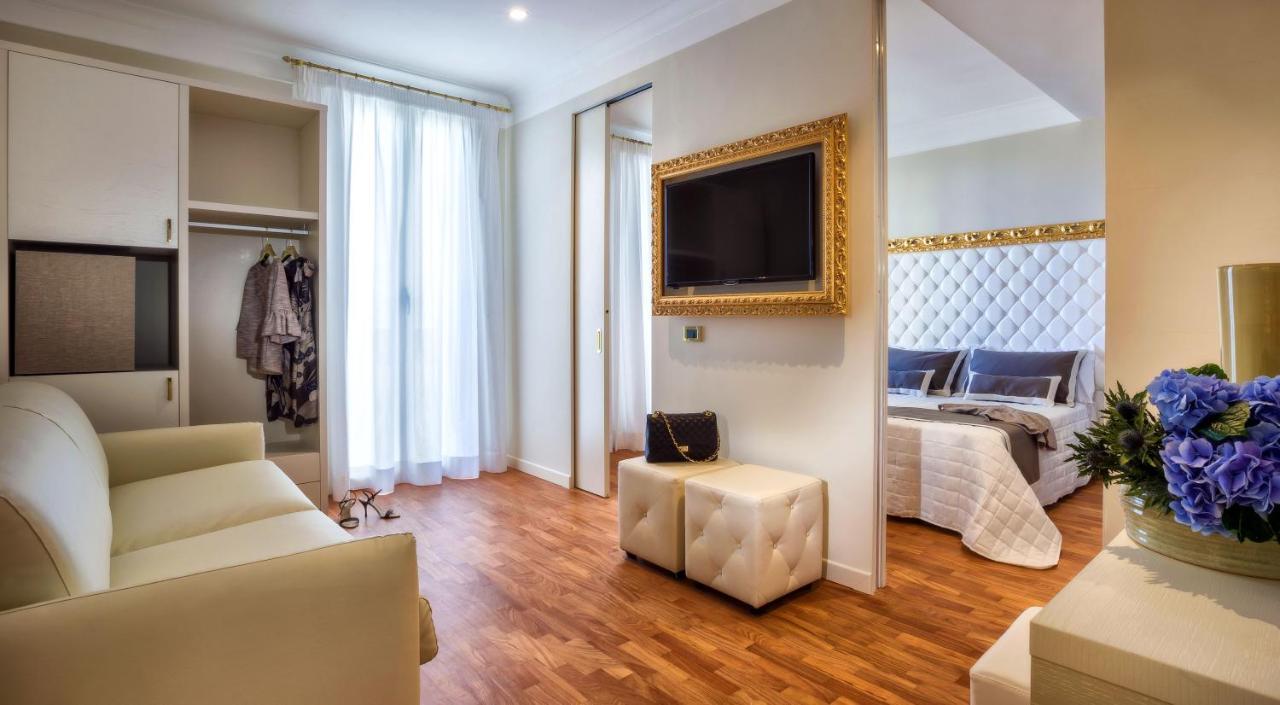 Novecento Suite Hotel Ричоне Екстериор снимка