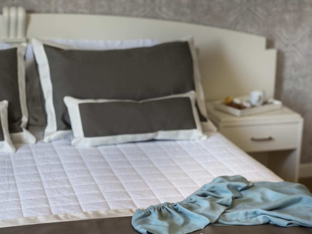 Novecento Suite Hotel Ричоне Екстериор снимка