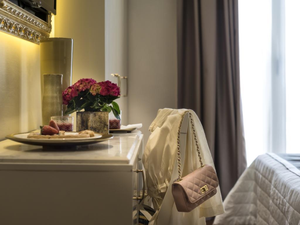 Novecento Suite Hotel Ричоне Екстериор снимка